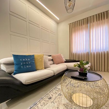 Comfort Apartament, Near The Beach Durrës Exteriör bild