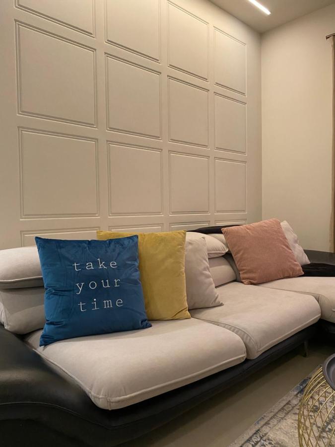 Comfort Apartament, Near The Beach Durrës Exteriör bild